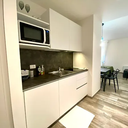 Goito Apartment